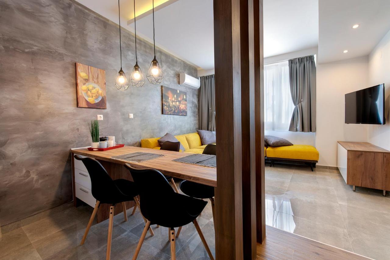 J Villara'S Luxury Suites Thessaloniki Exterior photo