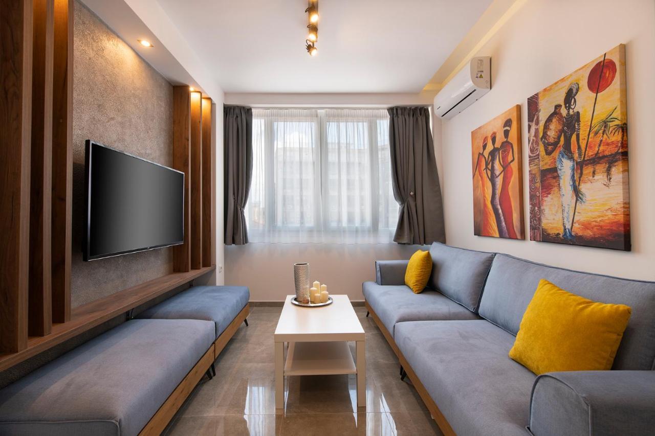 J Villara'S Luxury Suites Thessaloniki Exterior photo